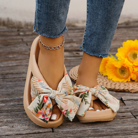 Jasmina Soft-soled Flip-flops