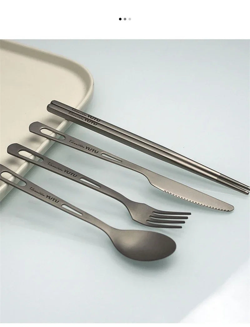 Quazar Travel Set