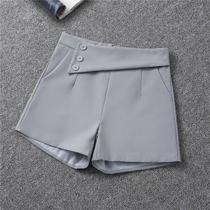 Brivido Shorts